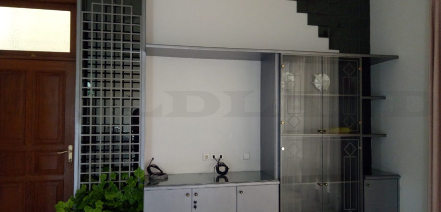 Kode: 15668(Si/Yg), Rumah Disewa Sunter, Luas 24×25 meter(600 meter), Jakarta Utara