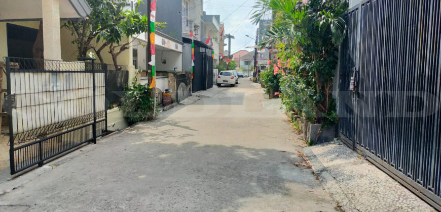 Kode: 15699(Jn), Rumah Dijual Sunter, Hadap Selatan, Luas 8×11 meter(88 meter), Jakarta Utara