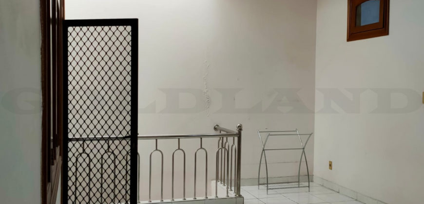 Kode: 15356(Ad), Rumah Dijual Sunter, Hadap Selatan, Luas 10×18 meter(180 meter), Jakarta Utara