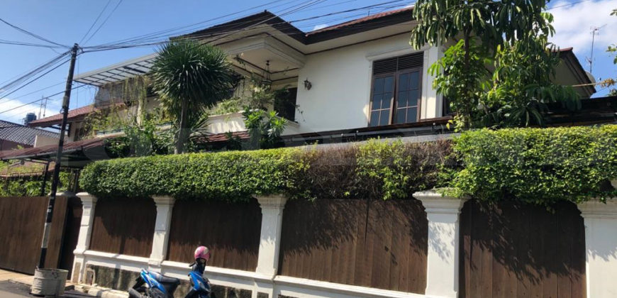 Kode : 15809 (Ay/Ak/Br), Rumah Dijual Kedoya, Luas tanah 402 meter, Jakarta Barat