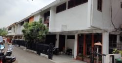 Kode : 15801 (Br), RUmah Disewa Gunung sahari, Luas 190 meter (10×19 m2), Jakarta Pusat