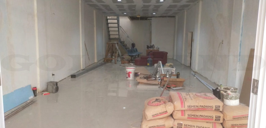 Kode : 15839 (Ay/Br), Ruko DIjual/sewa Sawah besar, Luas 200 meter (10×20 m2), Jakarta Pusat