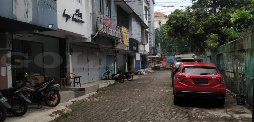 Kode : 16165 (Si/Yg), Disewa Ruko Duta mas raya, Luas 90 meter (5×18 m2), Jakarta barat