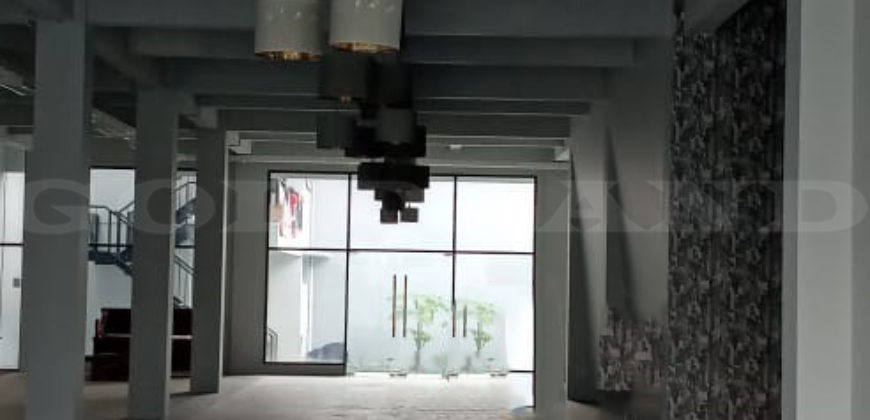 Kode: 16031(Js), Gedung Dijual Raya Siloam, Luas 1500 meter, Jakarta Barat