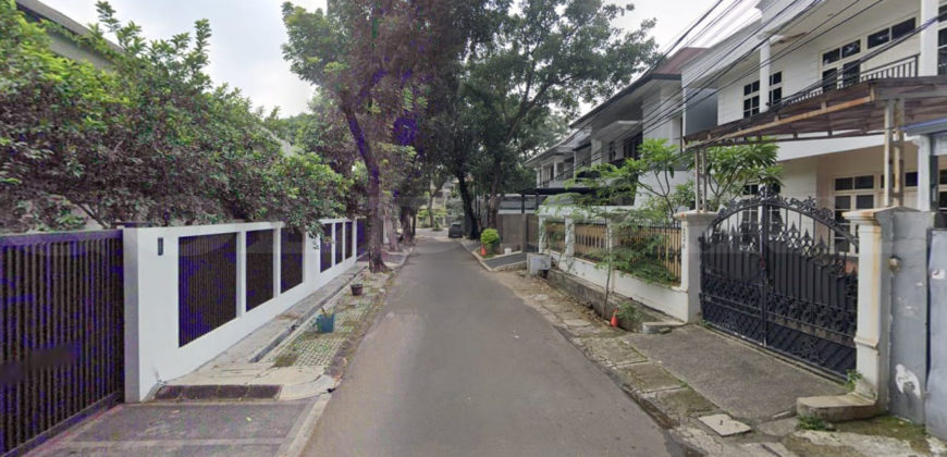 Kode : 15798 (Dj), Dijual Rumah Kebayoran Baru, Luas 294 meter, Jakarta Selatan