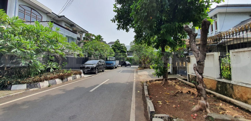 Kode: 16118(Jm/Ha), Rumah Disewa Kayu Putih, Luas 370 meter, Jakarta Timur