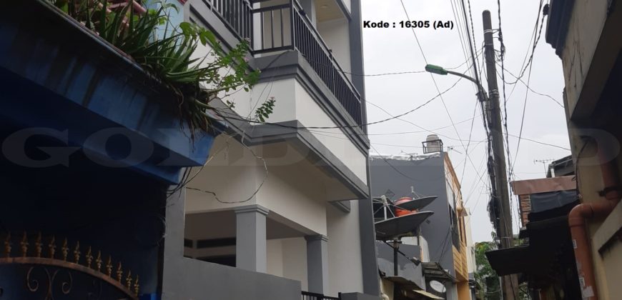 Kode: 16305(Ad), Rumah Dijual Sunter, Hadap Barat, Luas 8×11 meter(88 meter), Jakarta Utara