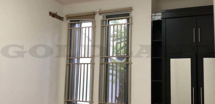 Kode : 16341 (Js), Dijual Apartment Serpong garden, Luaas 29 meter, Tangerang