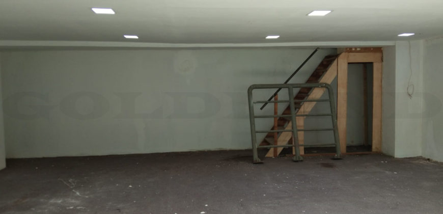 Kode: 16325(Bn), Gudang Disewa Fatmawati raya, Luas +/- 1200 meter, Jakarta Selatan