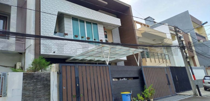 Kode : 12403 (Jf), Dijual rumah sunter, Luas 264 meter (12×22 m2), Jakarta Utara