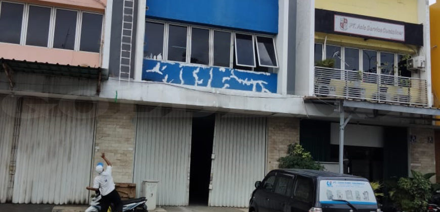 Kode : 14473 (Br/Fd/At), Disewa Ruko Bizpark, luas 111 meter (6×18.5 m2), Jakarta Timur