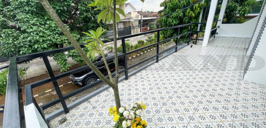 Kode : 15608 (Ir), Dijual rumah Harapan Baru, luas 200 meter (8×25 m2), Bekasi