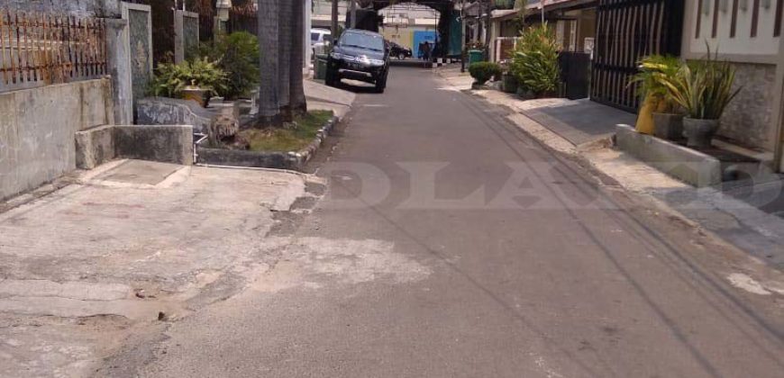 Kode : 16341 (Js), Dijual Apartment Serpong garden, Luaas 29 meter, Tangerang