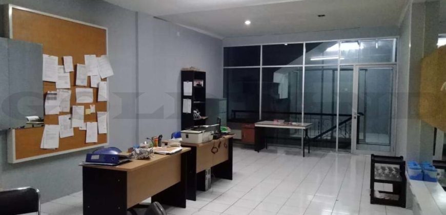 Kode : 16340 (Ad), DIjual ruko tebet, Luas 126 meter (10×12.6 m2), Jakarta selatan