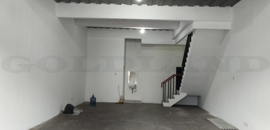 Kode : 14473 (Br/Fd/At), Disewa Ruko Bizpark, luas 111 meter (6×18.5 m2), Jakarta Timur