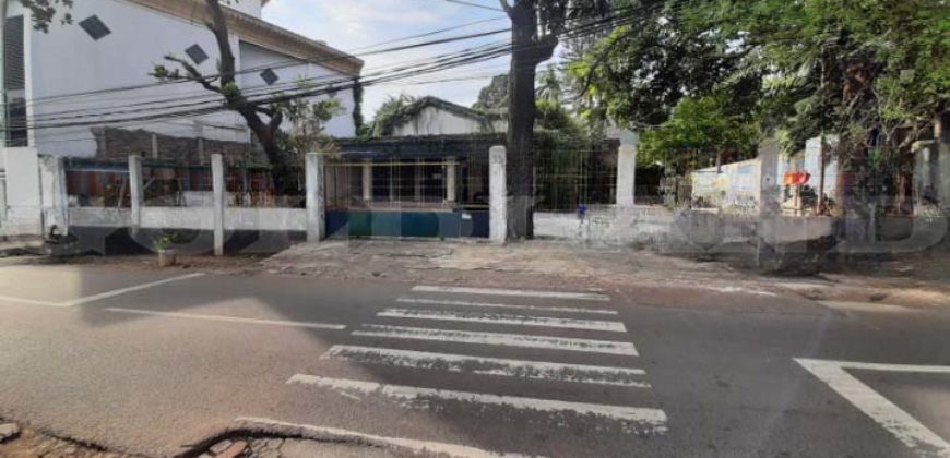 Kode : 16583 (Br/At), Dijual rumah Tegal parang, luas 1.295 meter, Jakarta selatan