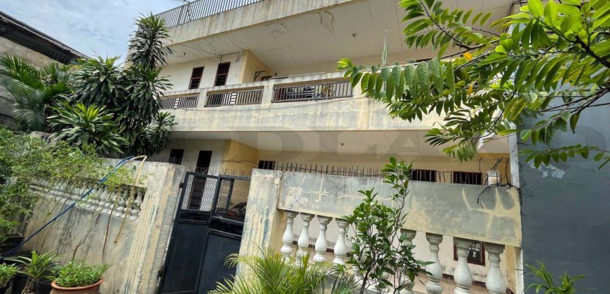 Kode : 09899 (Li), Dijual rumah Senen, Luas 399 meter, Jakarta Pusat