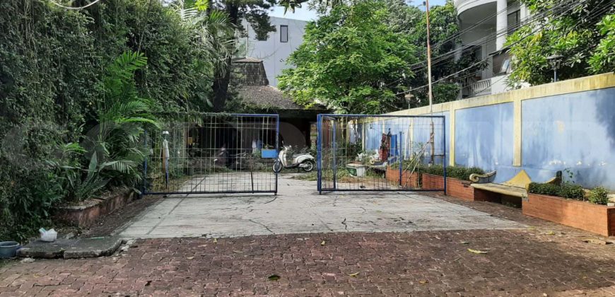 Kode : 16583 (Br/At), Dijual rumah Tegal parang, luas 1.295 meter, Jakarta selatan