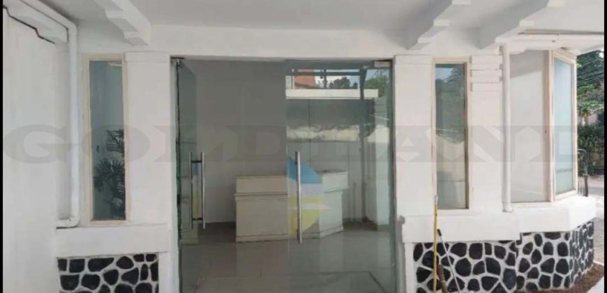 Kode : 16588 (Dj), Disewa ruko gambir, luas 450 meter, jakarta pusat