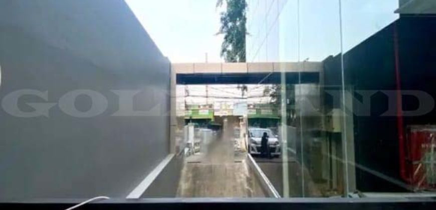 Kode : 16580 (Dj/Fd), Dijual Gedung Mampang prapatan, Luas 710 meter, Jakarta Selatan