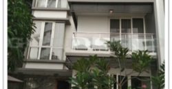 Kode : 16627 (Js), Dijual rumah Springhill town house, kemayoran, Luas 900 meter, Jakarta pusat