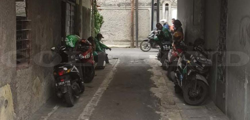 Kode : 16726 (Dj), Dijual rumah Sawah besar, Luas 195 meter (6.5×30 m2), Jakarta Pusat