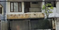 KODE :16752(Dj) Rumah Dijual Kelapa Gading, Semi Furnish, Luas 6×20 Meter, Jakarta utara