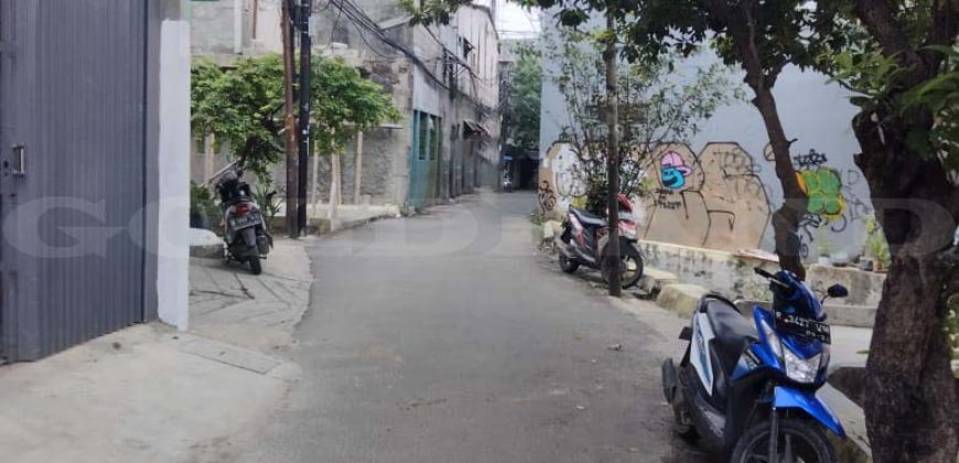 Kode : 16755 (Ln/Br), Dijual rumah pademangan, Luas 100 meter (5×20 m2), Jakarta Utara