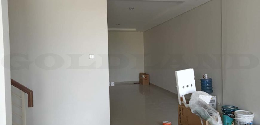 Kode : 16557 (Si), Dijual rumah Cakung, Luas 119 meter (7×17 m2), Jakrta Timur