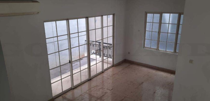 Kode : 16025 (Si/Jm), Dijual rumah sunter, Luas 185 meer, Jakarta utara