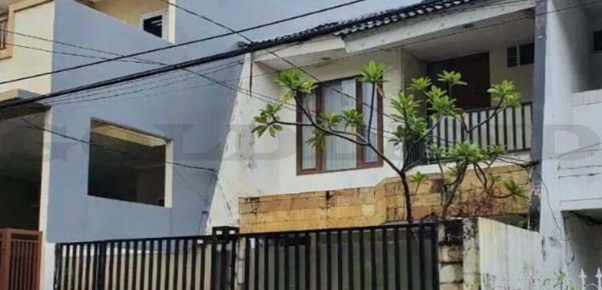 KODE :16752(Dj) Rumah Dijual Kelapa Gading, Semi Furnish, Luas 6×20 Meter, Jakarta utara