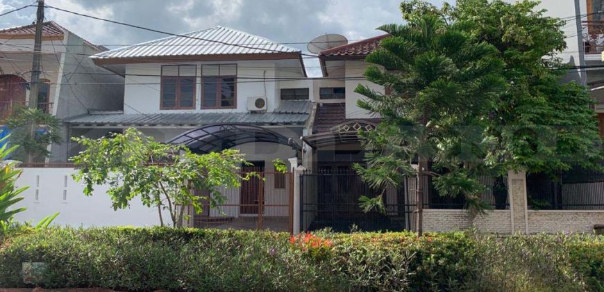 Kode : 15945 (Gd), Disewa Rumah sunter, Luas 180 meter(9×20 m2), Jakarta Utara