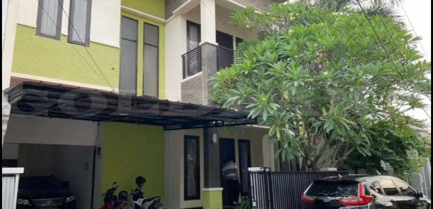 Kode : 16893 (Dj), Dijual rumah pulo gadung, Luas 174 (12×14.5 meter), Jakarta timur