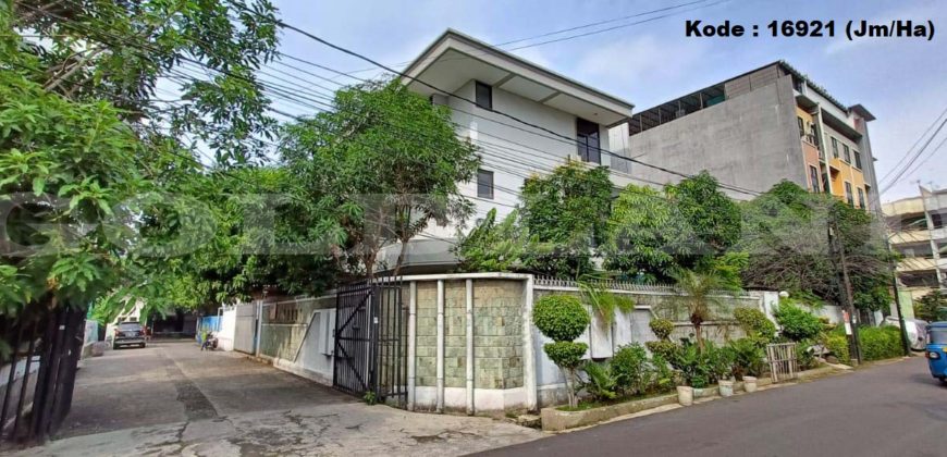 Kode : 16921 (Jm/Ha), Dijual Rumah Taman sari, Luas 336 meter (16×21 m2), Jakarta Barat