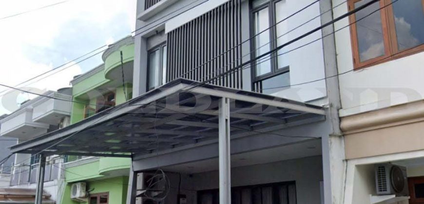 Kode : 16442 (Dj), Dijual Rumah kelapa gading, Luas 102 meter (6×17 m2), Jakarta Utara