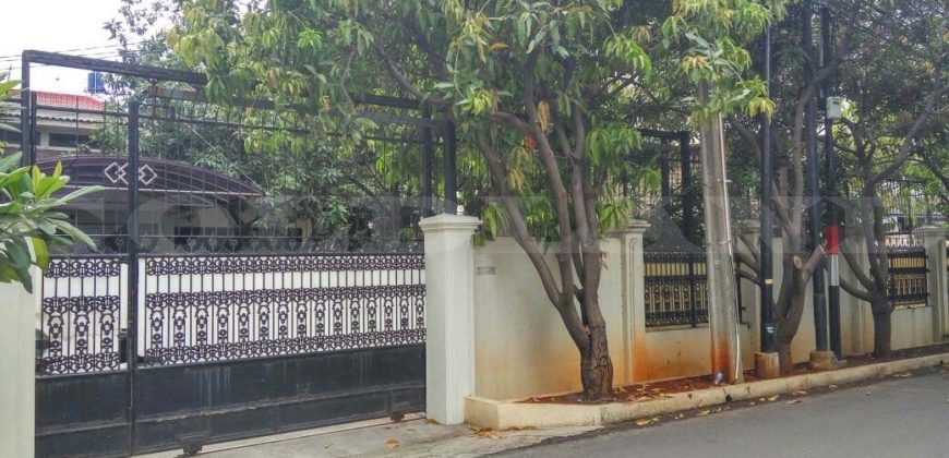 Kode : 17031 (Br/Fd), Dijual Rumah sunter, Luas 193.7 meter(7.45×26 meter), jakarta Utara