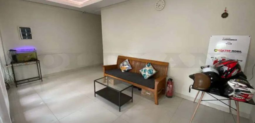 Kode : 16442 (Dj), Dijual Rumah kelapa gading, Luas 102 meter (6×17 m2), Jakarta Utara