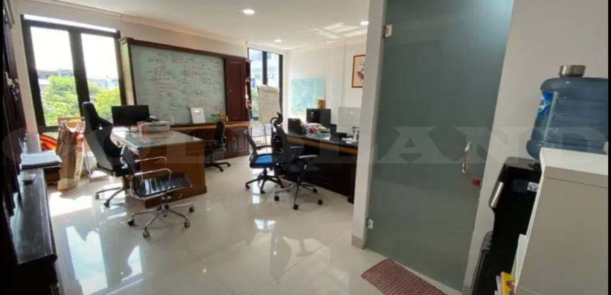 Kode : 16442 (Dj), Dijual Rumah kelapa gading, Luas 102 meter (6×17 m2), Jakarta Utara