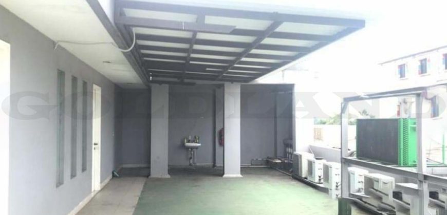Kode : 17125 (Bn/Br)k Dijual gedung Cakung timur, Luas 986 meter , Jakarta Timur