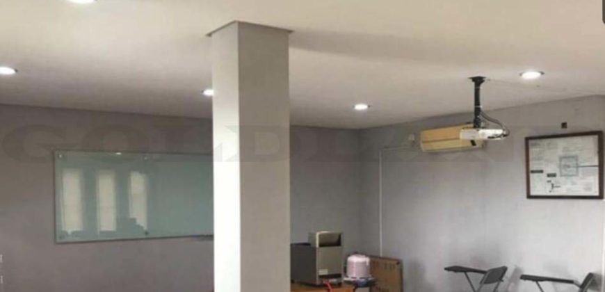 Kode : 17125 (Bn/Br)k Dijual gedung Cakung timur, Luas 986 meter , Jakarta Timur