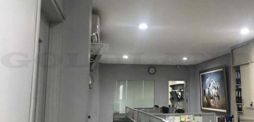 Kode : 17125 (Bn/Br)k Dijual gedung Cakung timur, Luas 986 meter , Jakarta Timur