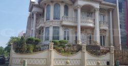 Kode : 16778 (Fd/Br), Dijual Rumah Kelapa gading, Luas 420 meter (21×20 m2), jakarta Utara