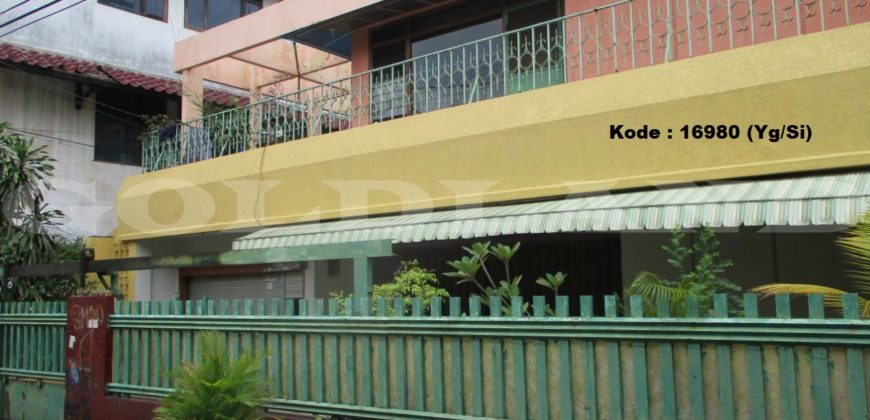 Kode : 16980 (Si), Dijual Rumah sawah besar, Luas 300 meter (15×20 m2), Jakarta Pusat