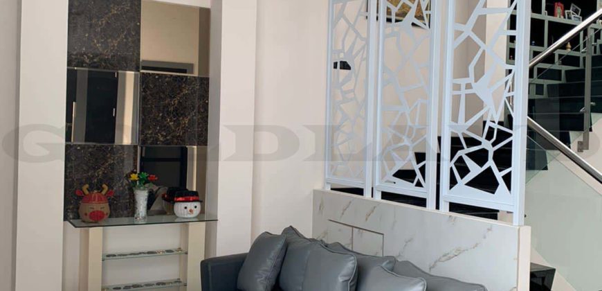 Kode : 17443 (Li), Dijual Rumah Kelapa gading, Luas 180 meter (10×18 m2), Jakarta Utara