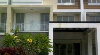 Kode : 17470 (Jm), Dijual Rumah kemayoran, Luas 200 meter (8×25 m2), jakarta Pusat