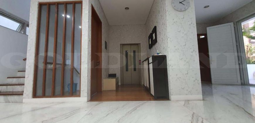 Kode : 16686 (Js), Dijual Rumah Kemayoran, Luas 180 meter (10×18 m2), Jakarta Pusat