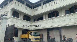Kode : 17557 (Br/Fd), Dijual Rumah Senen, Luas 680 meter, Jakarta Pusat