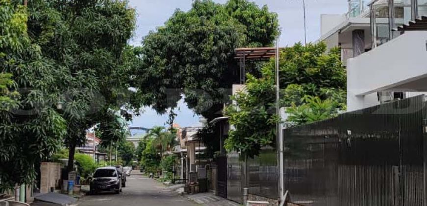 Kode : 17574 (Si/Yg), Dijual Rumah tangerang, Luas 162 meter (9×18 m2), Banten