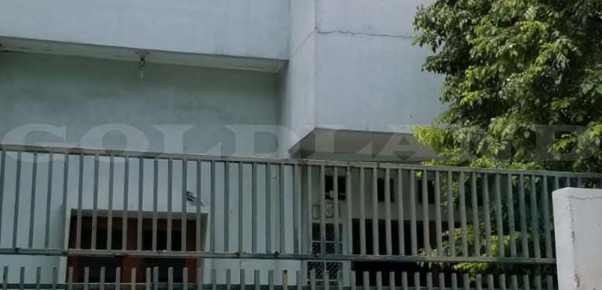 Kode : 17505 (Ha/Jm), Dijual Rumah Sawah besar, Luas 90 meter (6×15 m2), Jakarta Pusat