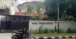 Kode : 06300 (Jm/Ha), Disewa  Rumah ancol, Luas 350 meter (14×25 m2), Jakarta Utara